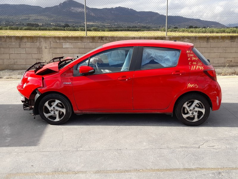 toyota yaris (_p13_) del año 2016