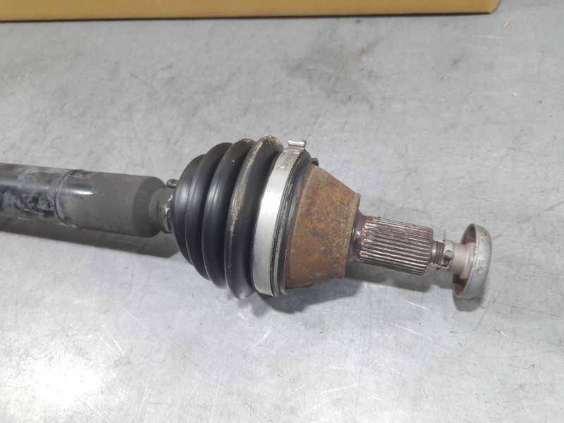 Recambio de transmision delantera derecha para audi a2 (8z0) 1.4 referencia OEM IAM 6R0407764J  