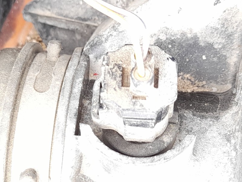 Recambio de caudalimetro para ford ecosport 1.0 ecoboost referencia OEM IAM DS7A12A697AA  