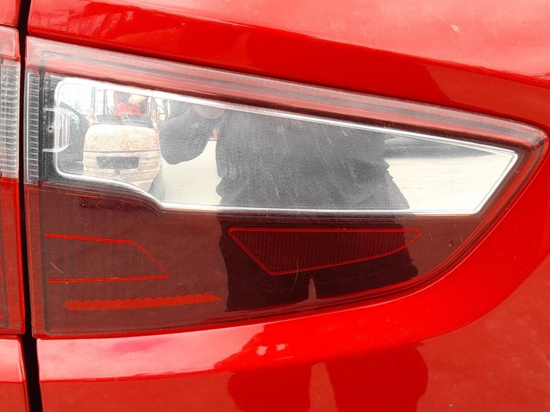 Recambio de piloto trasero izquierdo interior para ford ecosport 1.0 ecoboost referencia OEM IAM 2333290 GN1513A603DD 