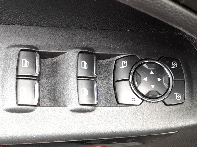 Recambio de mando elevalunas delantero izquierdo para ford ecosport 1.0 ecoboost referencia OEM IAM 5180600  