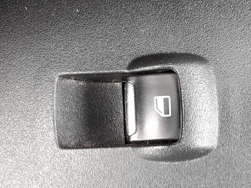 Recambio de mando elevalunas delantero derecho para ford ecosport 1.0 ecoboost referencia OEM IAM 1946782  
