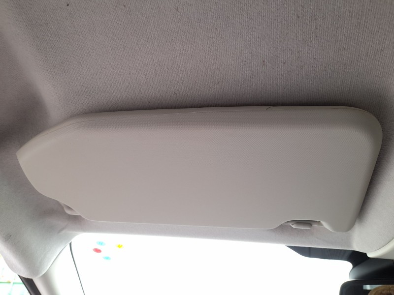 Recambio de parasol izquierdo para ford ecosport 1.0 ecoboost referencia OEM IAM 2081516  