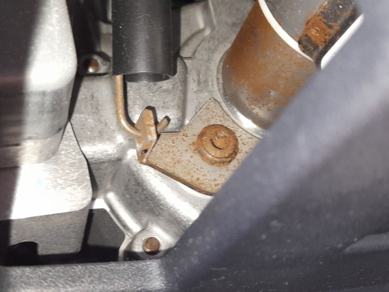 Recambio de columna direccion para ford ecosport 1.0 ecoboost referencia OEM IAM 2467815  