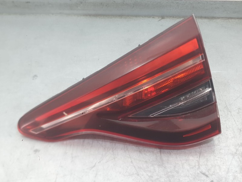 Recambio de piloto trasero derecho interior para renault clio v (b7_) 1.5 blue dci 85 (b7ag) referencia OEM IAM 265504450R  