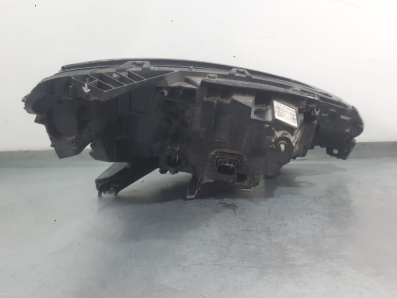 Recambio de faro izquierdo para renault clio v (b7_) 1.5 blue dci 85 (b7ag) referencia OEM IAM 260609987R  