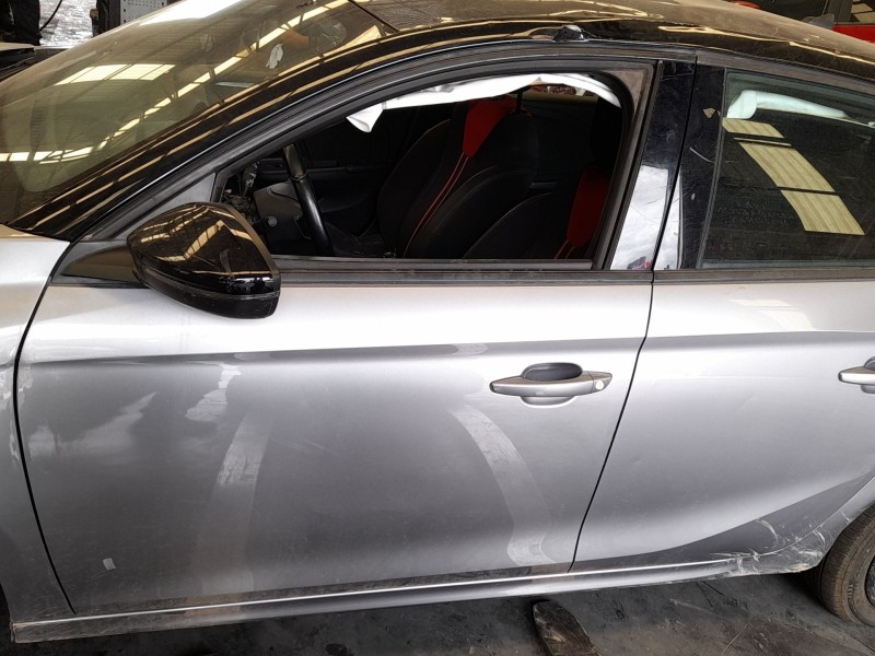 Recambio de puerta delantera izquierda para opel corsa f (p2jo) 1.2 (68) referencia OEM IAM 9837705780  