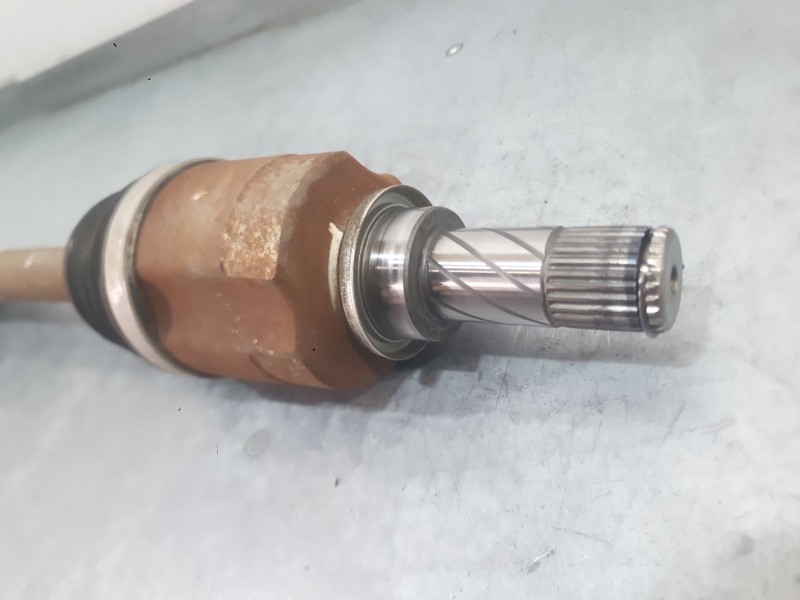 Recambio de transmision delantera izquierda para renault clio v (b7_) 1.5 blue dci 85 (b7ag) referencia OEM IAM 391019386R  