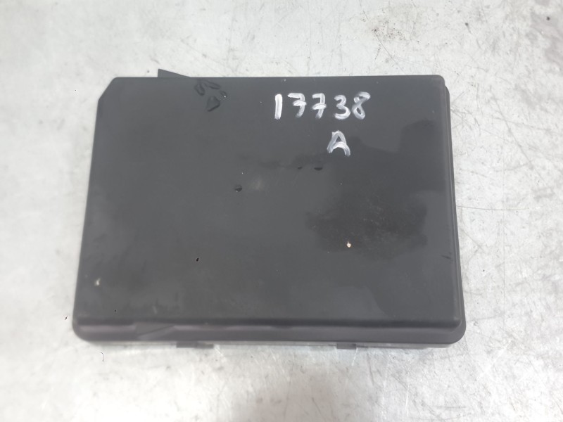 Recambio de caja reles / fusibles para renault clio v (b7_) 1.5 blue dci 85 (b7ag) referencia OEM IAM 284B64086R  