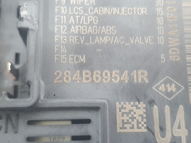 Recambio de caja reles / fusibles para renault clio v (b7_) 1.5 blue dci 85 (b7ag) referencia OEM IAM 284B64086R  