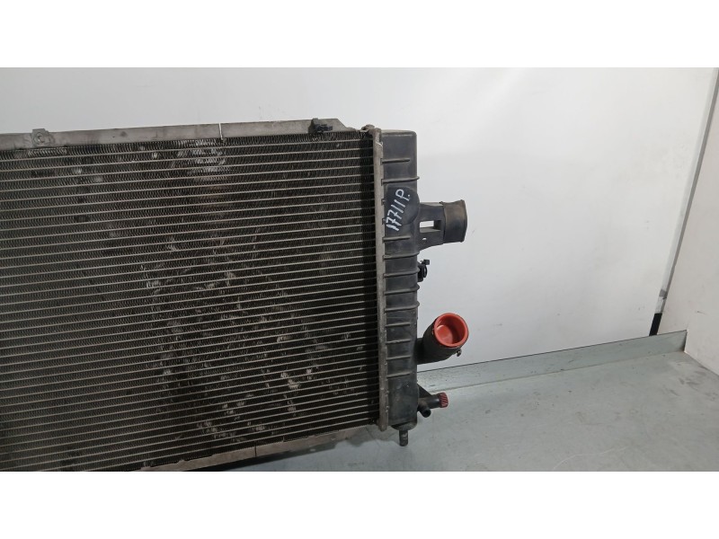 Recambio de radiador agua para opel astra h gtc (a04) 1.7 cdti (l08) referencia OEM IAM 13143570  