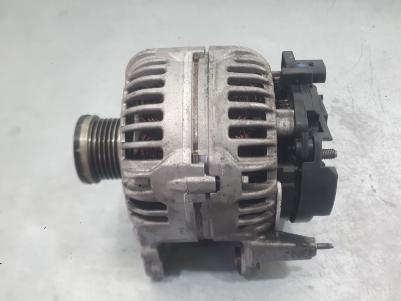 Recambio de alternador para volkswagen golf vi (5k1) 1.2 tsi referencia OEM IAM 03F903023DX 03F903023J 