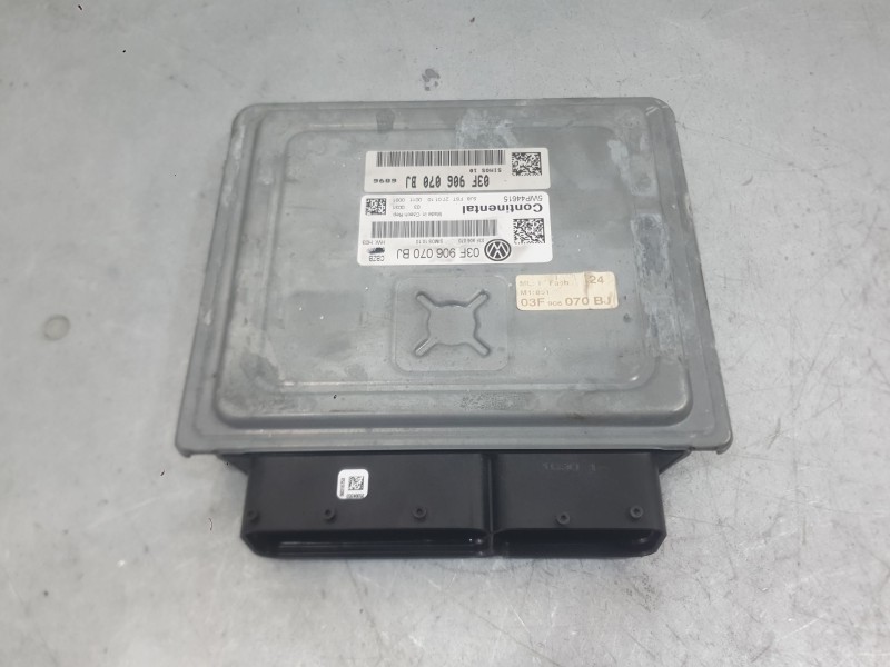 Recambio de centralita motor uce para volkswagen golf vi (5k1) 1.2 tsi referencia OEM IAM f03F906070KK  