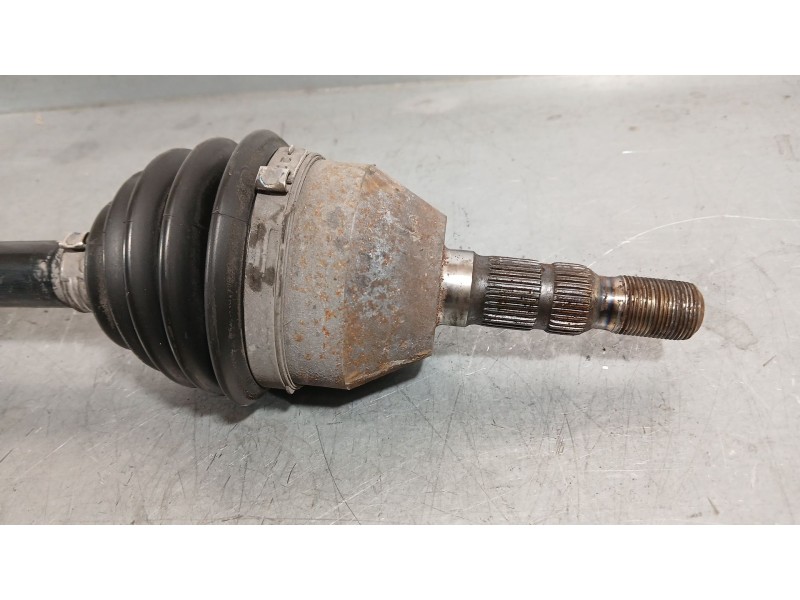 Recambio de transmision delantera derecha para opel astra h gtc (a04) 1.7 cdti (l08) referencia OEM IAM 13124676  
