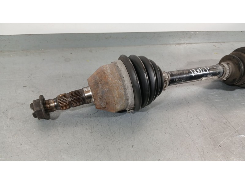 Recambio de transmision delantera izquierda para opel astra h gtc (a04) 1.7 cdti (l08) referencia OEM IAM 13124675  