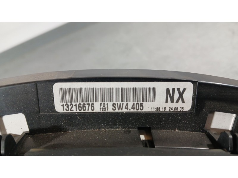 Recambio de cuadro instrumentos para opel astra h gtc (a04) 1.7 cdti (l08) referencia OEM IAM 93182878  