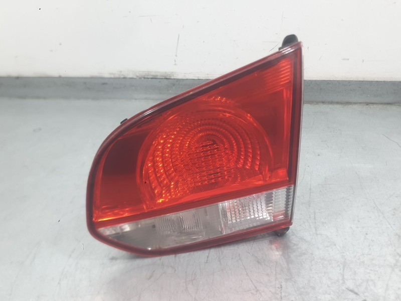 Recambio de piloto trasero derecho interior para volkswagen golf vi (5k1) 1.2 tsi referencia OEM IAM 5K0945094AB  