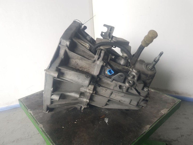Recambio de caja cambios para renault megane ii (bm0/1_, cm0/1_) 1.5 dci (bm1e, cm1e) referencia OEM IAM TL4001 7701477994 77114