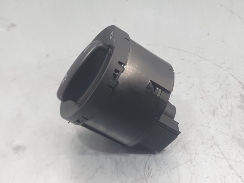 Recambio de mando luces para volkswagen golf vi (5k1) 1.2 tsi referencia OEM IAM   