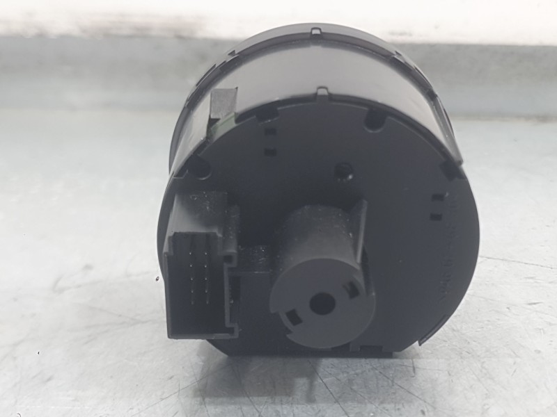 Recambio de mando luces para volkswagen golf vi (5k1) 1.2 tsi referencia OEM IAM   
