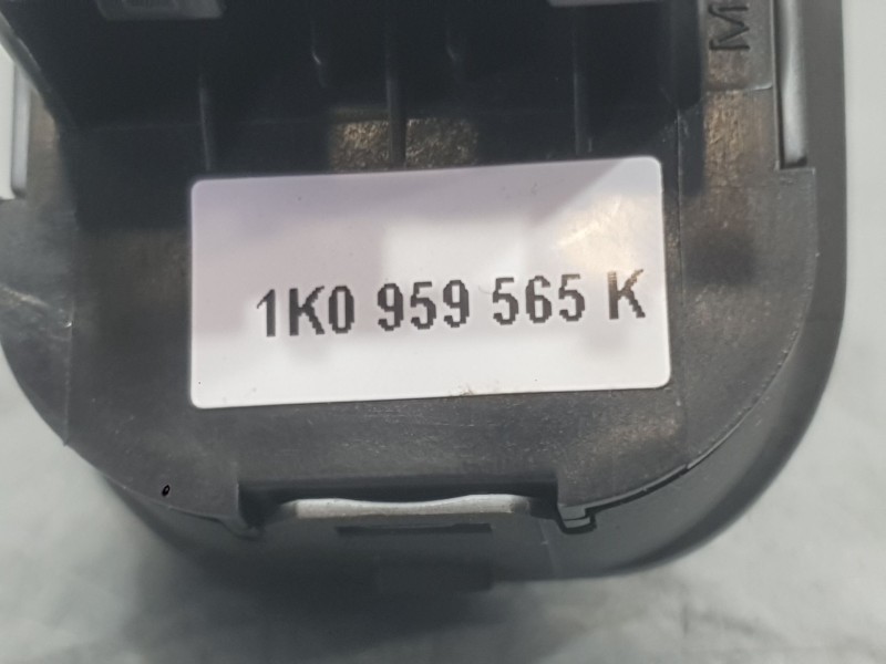Recambio de mando retrovisor para volkswagen golf vi (5k1) 1.2 tsi referencia OEM IAM 1K0959565KREH  