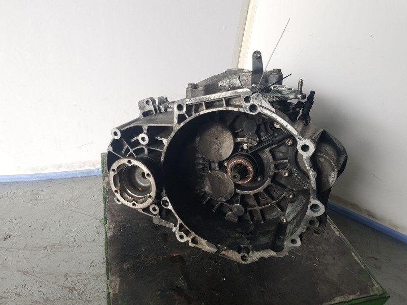 Recambio de caja cambios para audi a3 sportback (8pa) 2.0 tdi 16v referencia OEM IAM JLU 02Q300043HV 02027P01 02Q300043HX