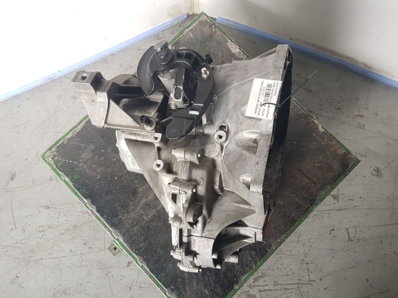 Recambio de caja cambios para ford focus iii 1.0 ecoboost referencia OEM IAM CV6R7002PF 2255924 082232
