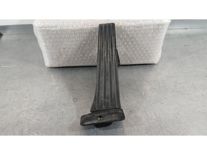 Recambio de potenciometro pedal para bmw 1 (f20) 118 d referencia OEM IAM 35406889819  