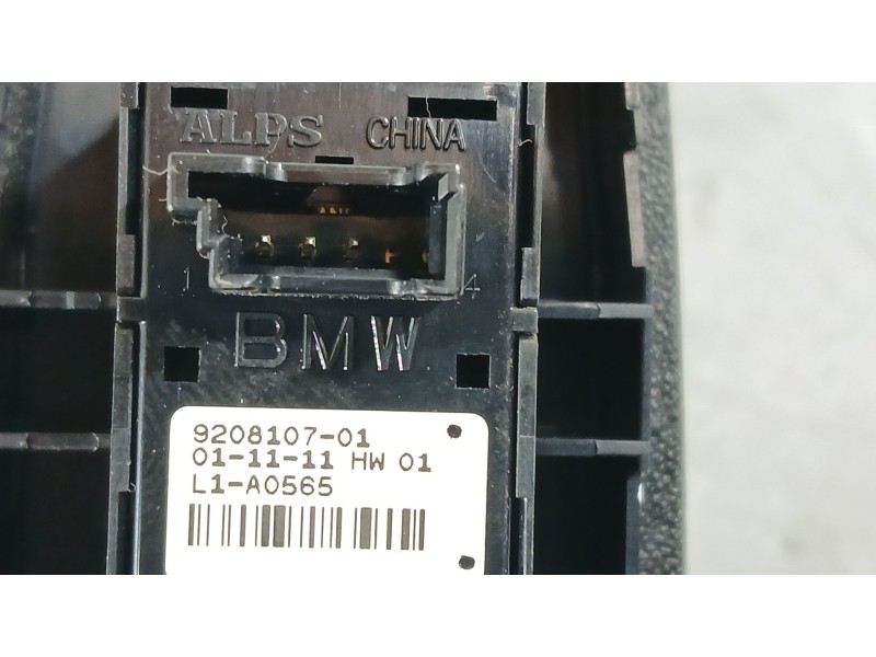 Recambio de mando elevalunas delantero derecho para bmw 1 (f20) 118 d referencia OEM IAM 61319208107  