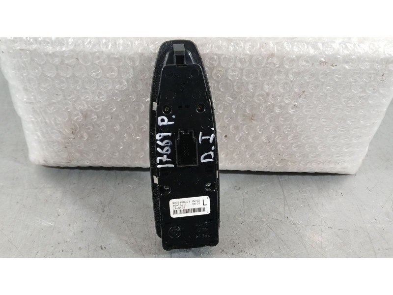 Recambio de mando elevalunas delantero izquierdo para bmw 1 (f20) 118 d referencia OEM IAM 61319208109 C/MANDO RETROVISOR 