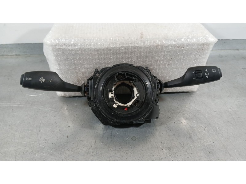 Recambio de mando luces y limpia para bmw 1 (f20) 118 d referencia OEM IAM 61319351147  