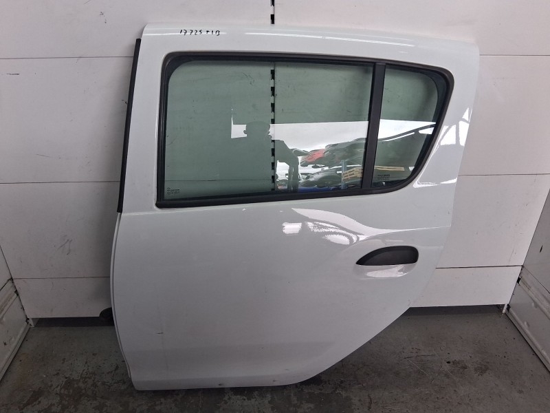 Recambio de puerta trasera izquierda para dacia sandero ii (b8_) tce 90 (b8m1, b8ma) referencia OEM IAM 821017625R  