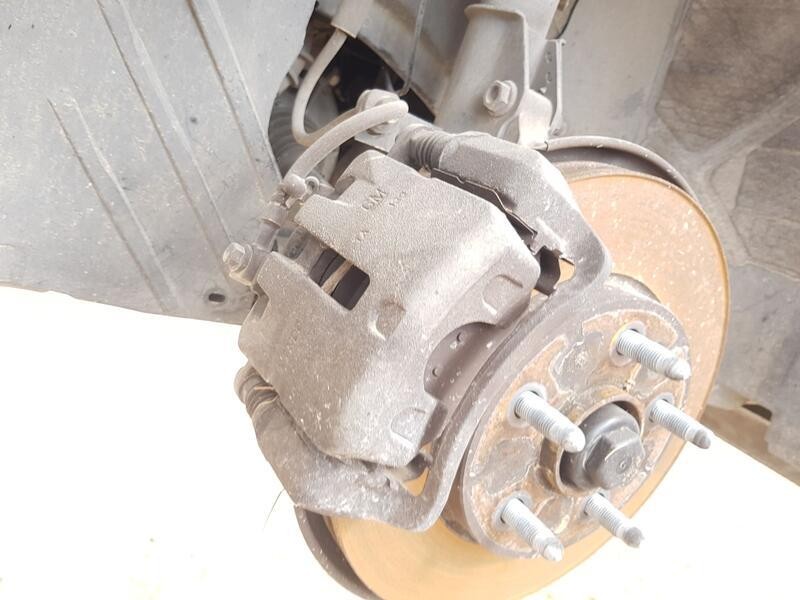 Recambio de pinza freno delantera izquierda para opel insignia a sports tourer (g09) 1.6 cdti (35) referencia OEM IAM 13279638 M