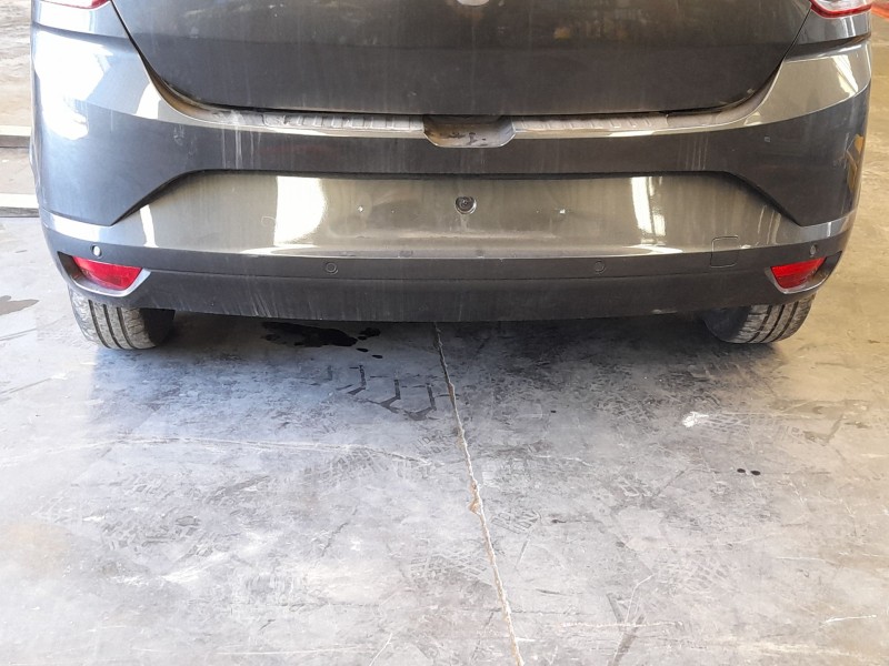 Recambio de paragolpes trasero para dacia sandero iii 1.0 tce 90 referencia OEM IAM 850103110V  