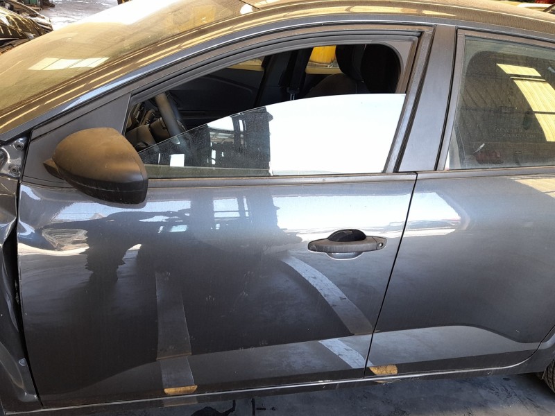Recambio de puerta delantera izquierda para dacia sandero iii 1.0 tce 90 referencia OEM IAM 801018891R  