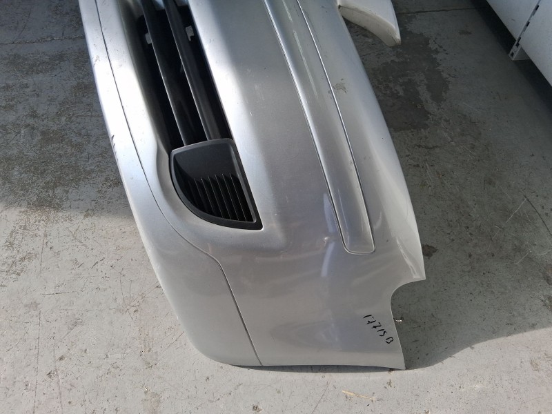 Recambio de paragolpes delantero para audi a3 sportback (8pa) 2.0 tdi 16v referencia OEM IAM 8P4807105GRU ROZADO 