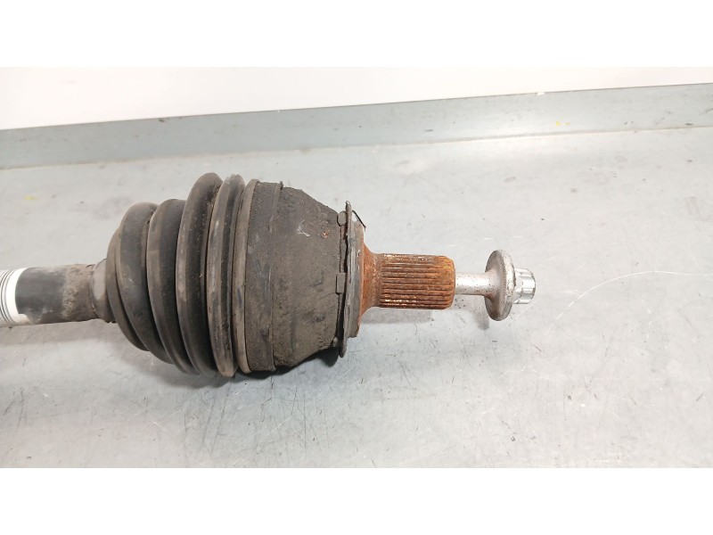Recambio de transmision delantera derecha para mercedes-benz cla (w117) cla 200 referencia OEM IAM A2463303000  