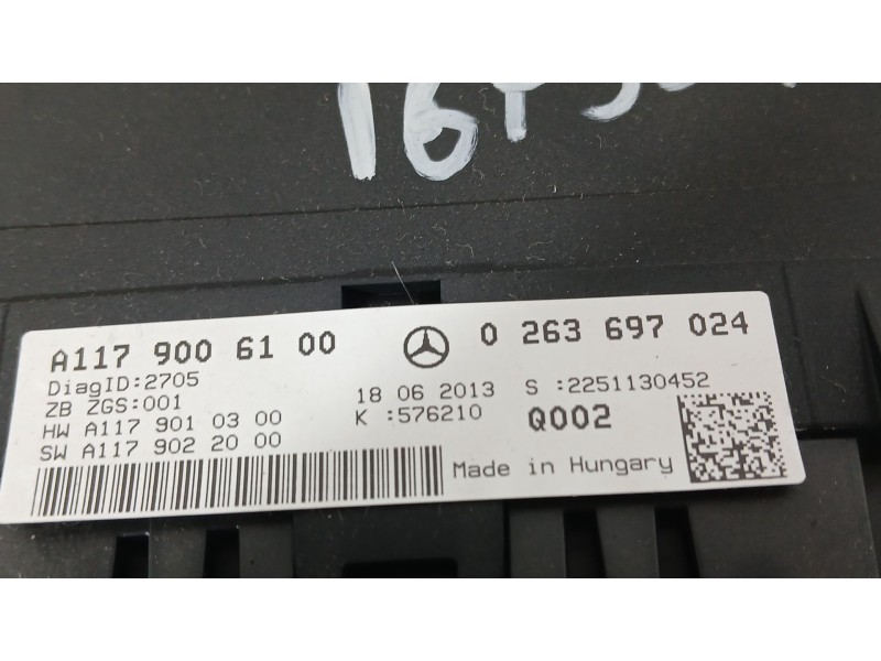 Recambio de cuadro instrumentos para mercedes-benz cla (w117) cla 200 referencia OEM IAM A1179006100  
