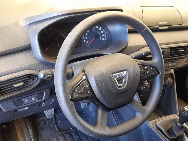 Recambio de volante para dacia sandero iii 1.0 tce 90 referencia OEM IAM   