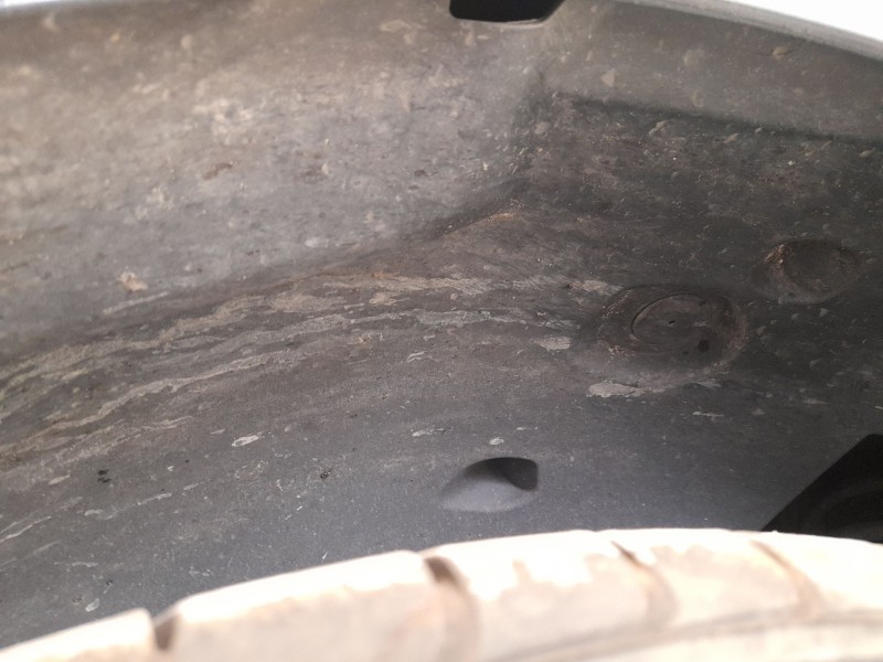 Recambio de plastico pase rueda del. dch. para dacia sandero iii 1.0 tce 90 referencia OEM IAM 638442708R 638428581R 