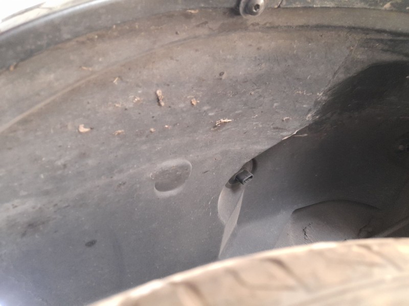 Recambio de plastico pase rueda tras. dch. para dacia sandero iii 1.0 tce 90 referencia OEM IAM 767486658R 479181172R 