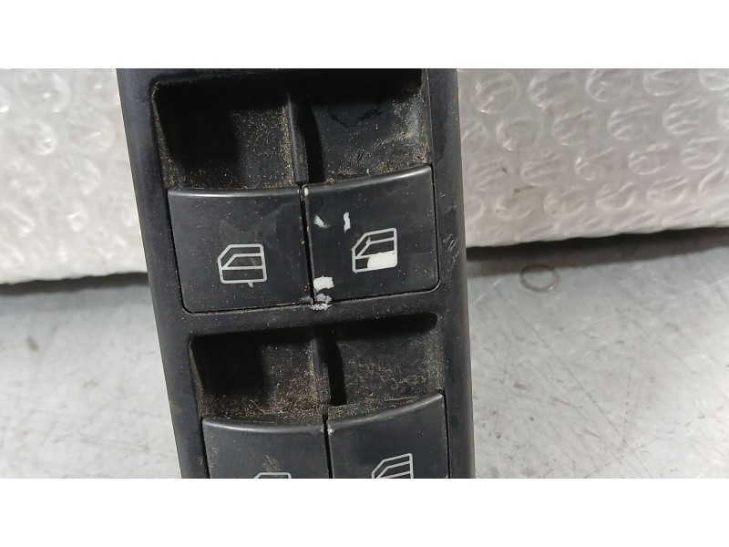 Recambio de mando elevalunas delantero izquierdo para mercedes-benz cla (w117) cla 200 referencia OEM IAM A1669054400 C/MANDO RE