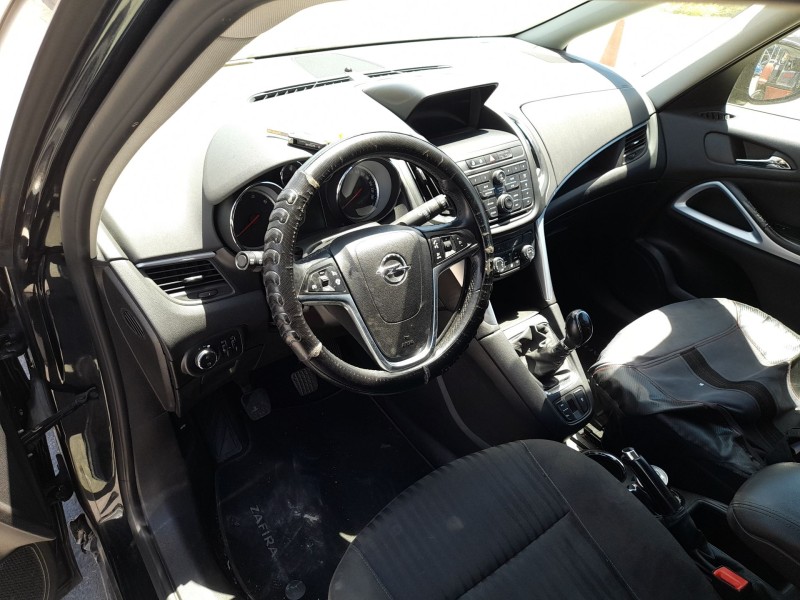opel zafira tourer c (p12) del año 2016