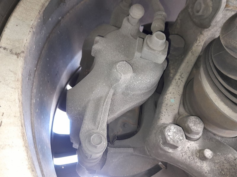 Recambio de pinza freno delantera derecha para opel zafira tourer c (p12) 1.6 cdti (75) referencia OEM IAM 13301227  