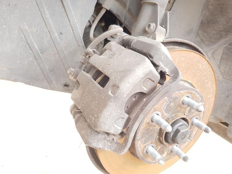 Recambio de pinza freno delantera izquierda para opel insignia a sports tourer (g09) 1.6 cdti (35) referencia OEM IAM 13279638 M