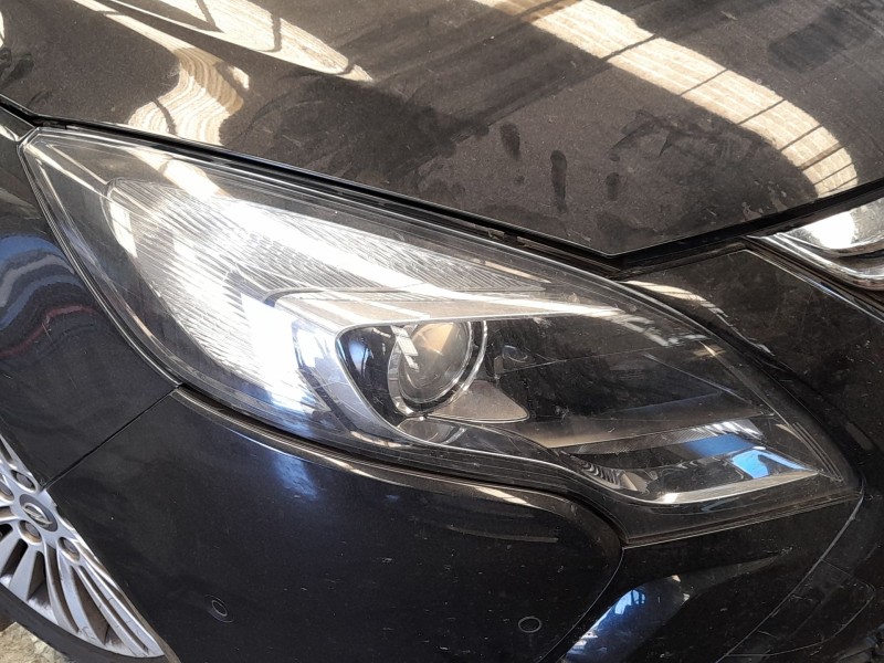 Recambio de faro derecho para opel zafira tourer c (p12) 1.6 cdti (75) referencia OEM IAM 39009022  