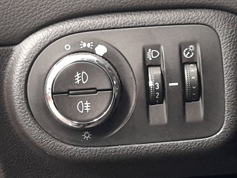 Recambio de mando luces para opel zafira tourer c (p12) 1.6 cdti (75) referencia OEM IAM 13294815  