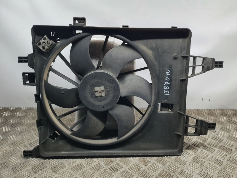 Recambio de electroventilador para renault kangoo profesional referencia OEM IAM 82D0427466 5020505 