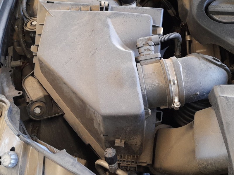 Recambio de carcasa filtro aire para bmw x1 (e84) sdrive 18 d referencia OEM IAM 13718512599  