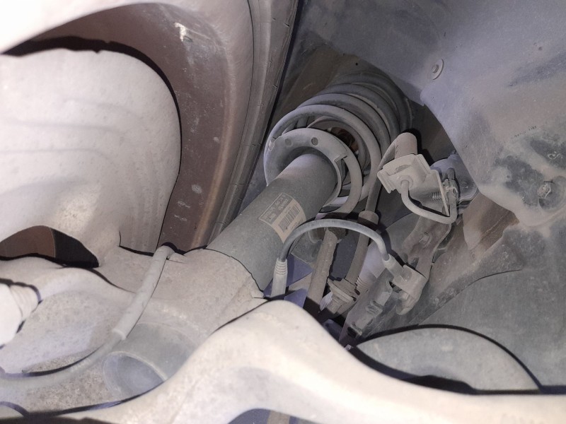Recambio de amortiguador delantero derecho para bmw x1 (e84) sdrive 18 d referencia OEM IAM 31316789574  